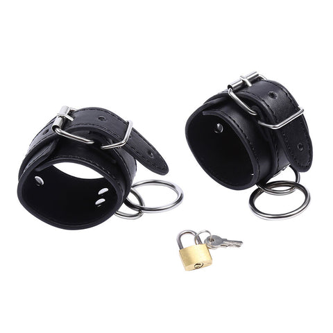 OHMAMA FETISH - WRIST RESTRAINTS WITH RINGS